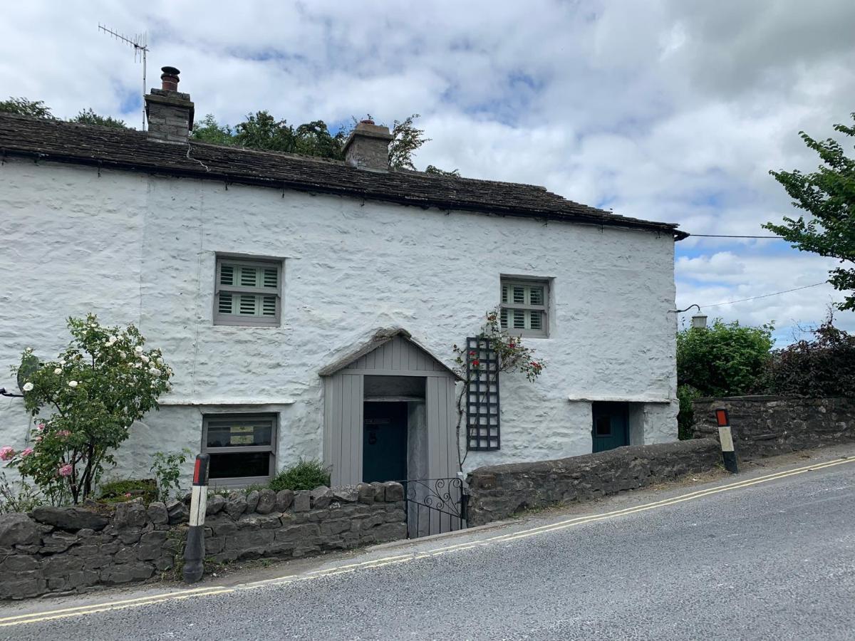 Hannam Cottage, Beautiful Listed Cottage At Start Of The 3 Peaks ホールトン・イン・リブルズデール エクステリア 写真